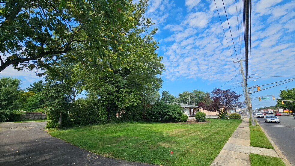 312 N White Horse Pike, Stratford, NJ à vendre - Photo du bâtiment - Image 2 de 3