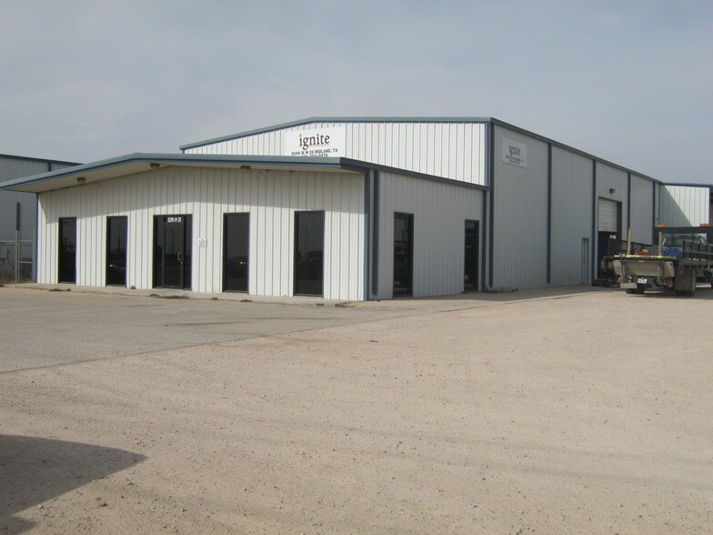 8296 W Interstate 20, Midland, TX à louer - Photo du bâtiment - Image 2 de 8