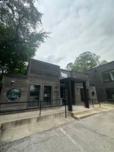 4400 W Vickery Blvd, Fort Worth, TX for lease Building Photo- Image 1 of 7