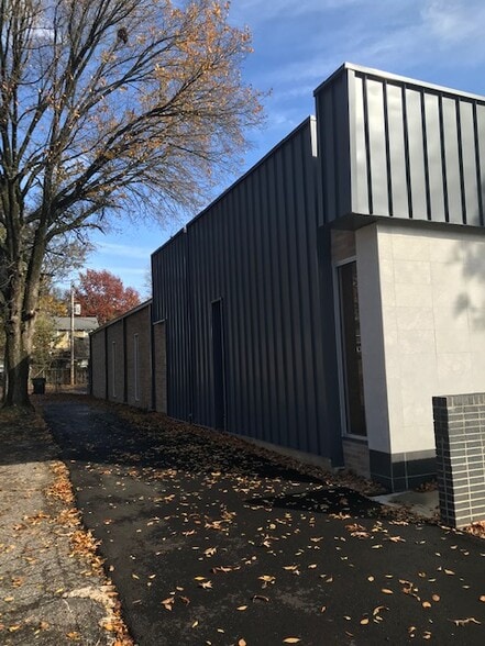 1982 Madison Ave, Memphis, TN for lease - Building Photo - Image 2 of 2