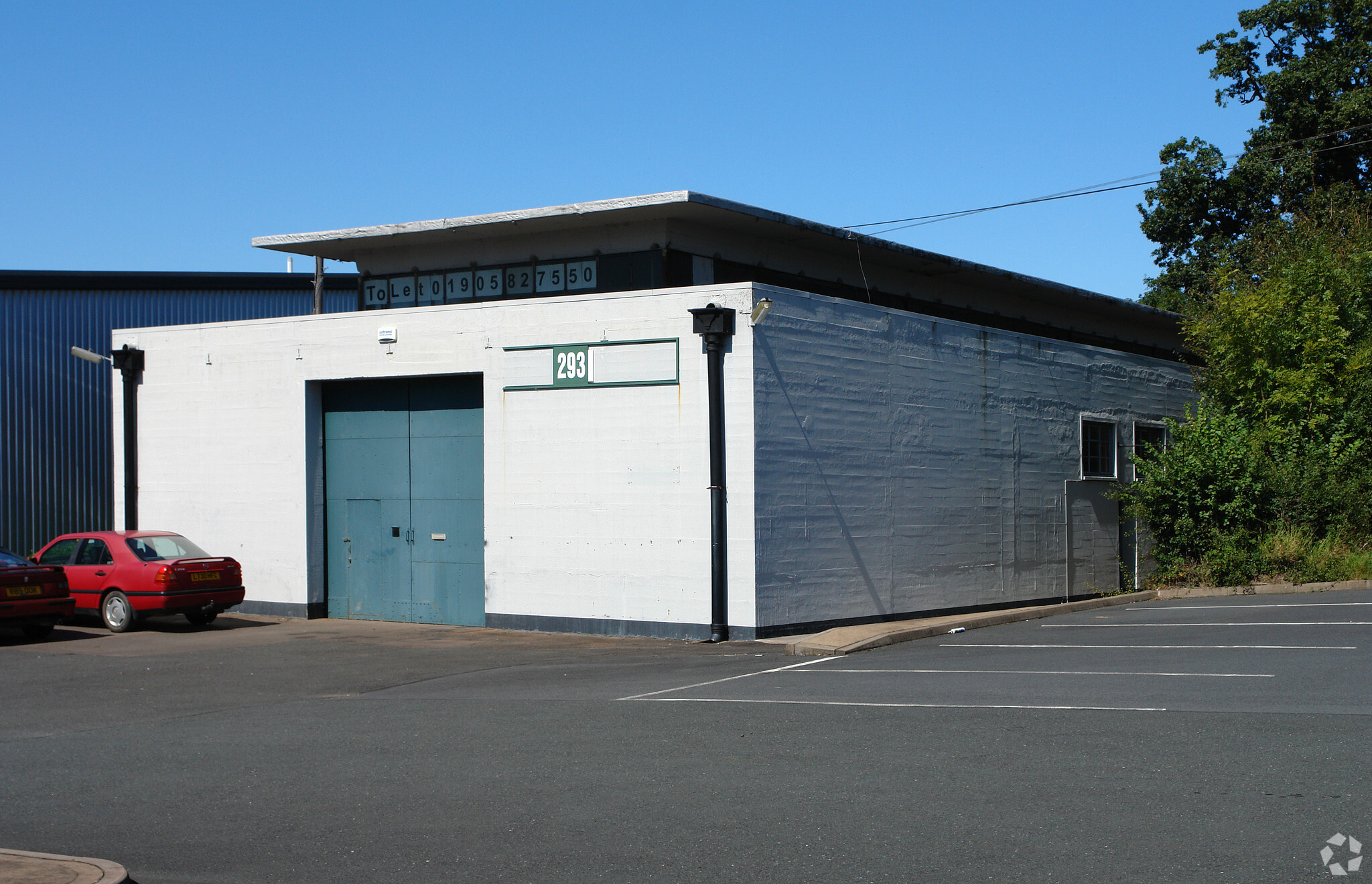 Hartlebury Trading Estate, Kidderminster for lease Primary Photo- Image 1 of 6