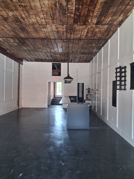 116 W Main St, Union, SC à vendre - Photo du bâtiment - Image 2 de 2