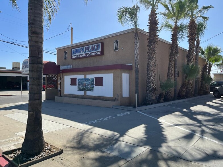 1842 E Mckinley Ave, Fresno, CA for sale - Building Photo - Image 1 of 11