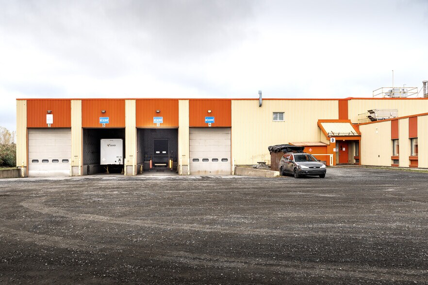 2620 Rue Bernard-Pilon, Saint-Mathieu-de-Beloeil, QC à vendre - Photo du bâtiment - Image 3 de 22