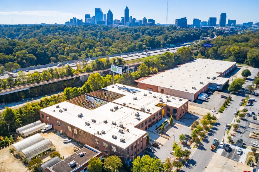 251 Armour Dr NE, Atlanta, GA for lease - Building Photo - Image 2 of 28