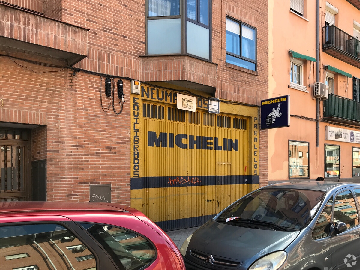 Calle del Arroyo Bueno, 23, Madrid, MAD 28021 - Unit Puerta 02 - - Interior Photo - Image 2 of 2