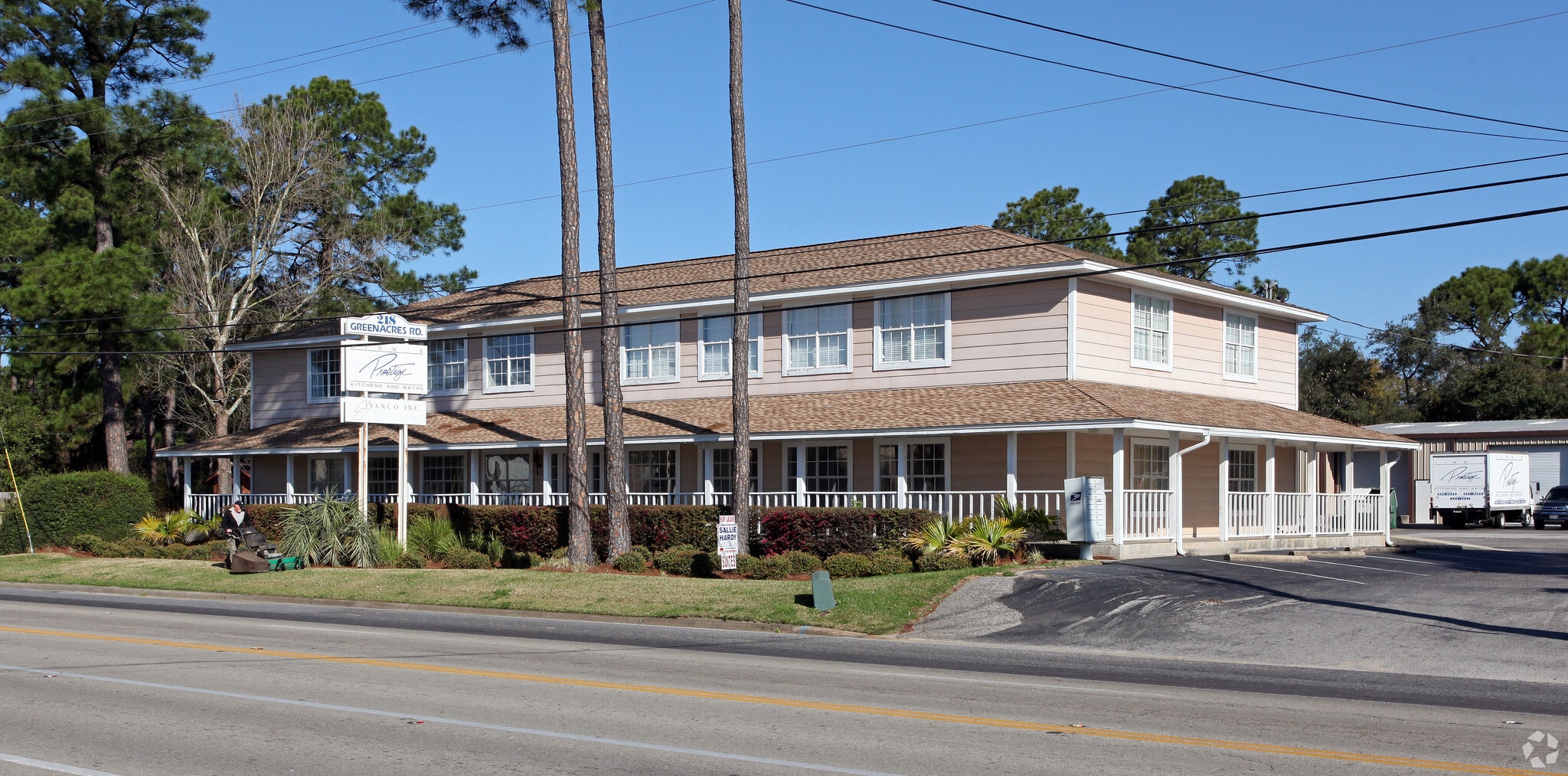 218 Green Acres Rd, Fort Walton Beach, FL for lease Primary Photo- Image 1 of 3