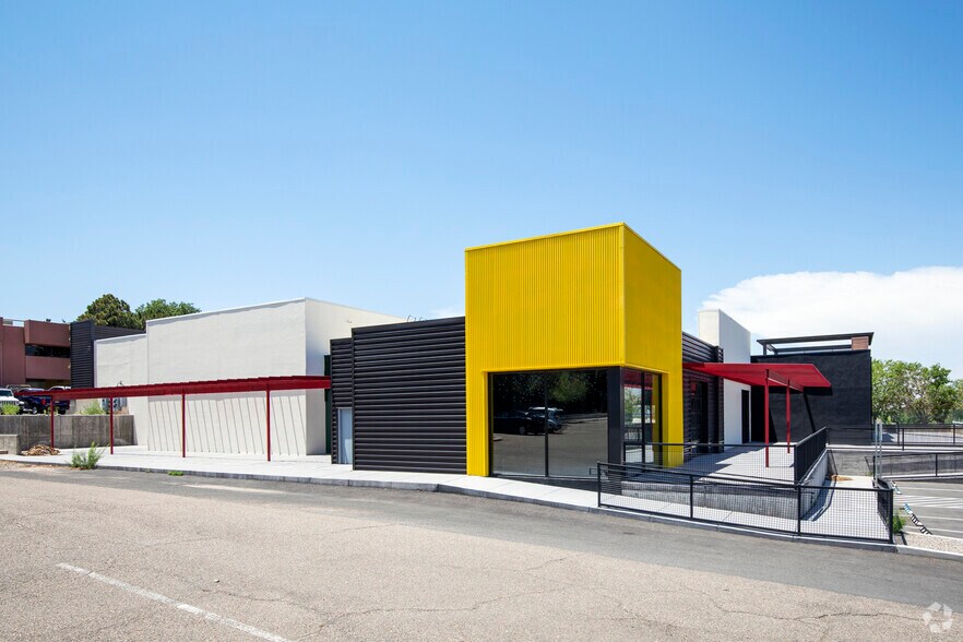 2500 Yale Blvd SE, Albuquerque, NM à louer - Photo principale - Image 1 de 33