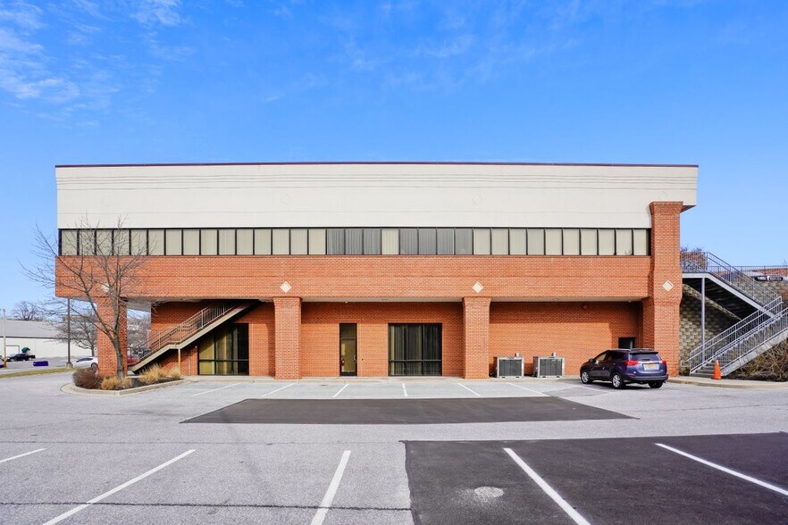 531 Old Westminster Pike, Westminster, MD à vendre - Photo du bâtiment - Image 2 de 36