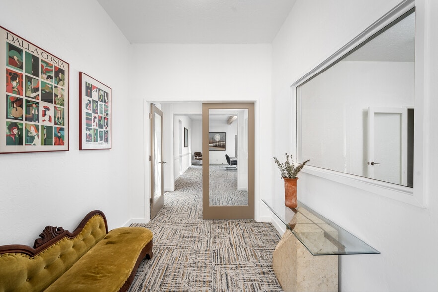 3915 McKinney St, Houston, TX for sale - Building Photo - Image 3 of 26