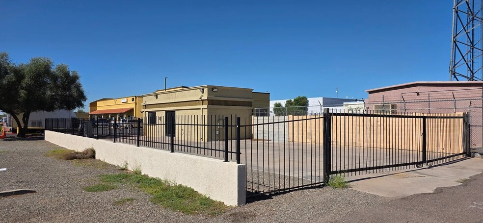 506 W Broadway Rd, Mesa, AZ for lease - Building Photo - Image 2 of 4