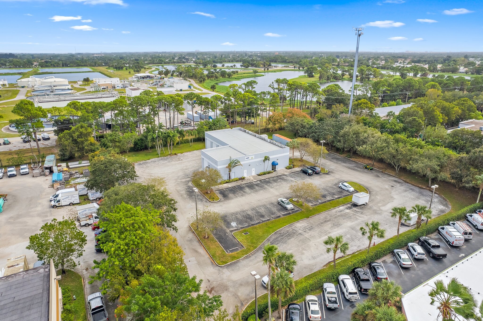 1093 Jupiter Park Ln, Jupiter, FL for sale Building Photo- Image 1 of 1