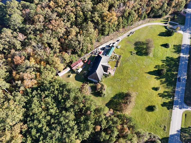 3330 Dreher Shoals Rd, Irmo, SC for sale - Building Photo - Image 2 of 25