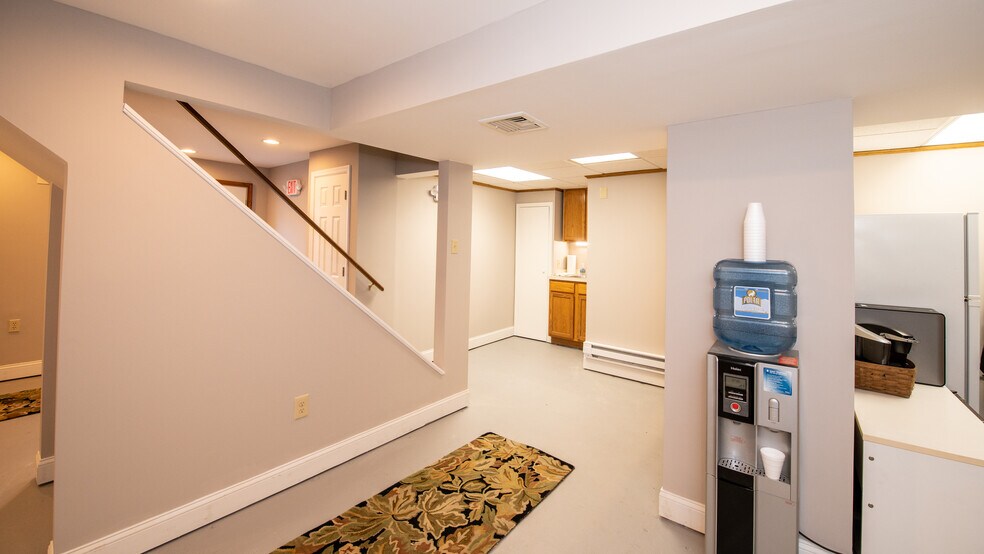 124 John Robert Thomas Dr, Exton, PA à louer - Photo intérieure - Image 2 de 28