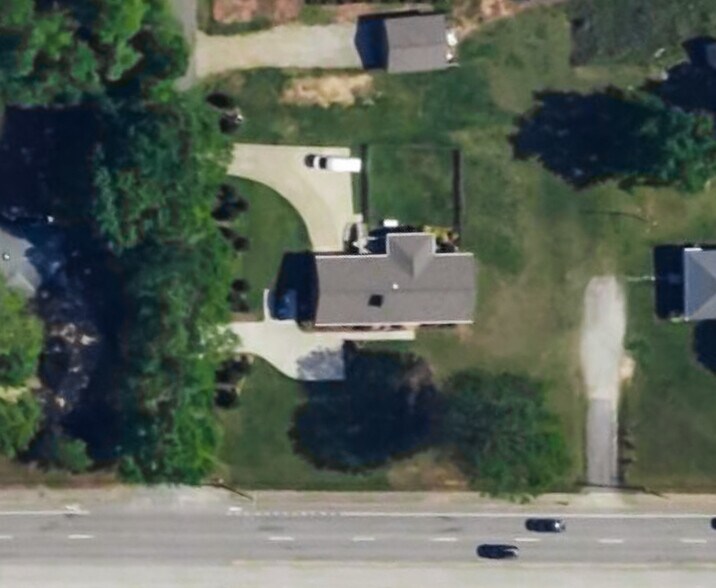 5811 Reidville Rd, Moore, SC à vendre - Photo du bâtiment - Image 2 de 14