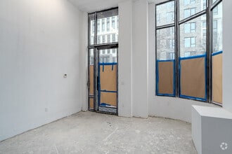 2360 Bedford Ave, Brooklyn, NY à louer Photo intérieure- Image 2 de 4