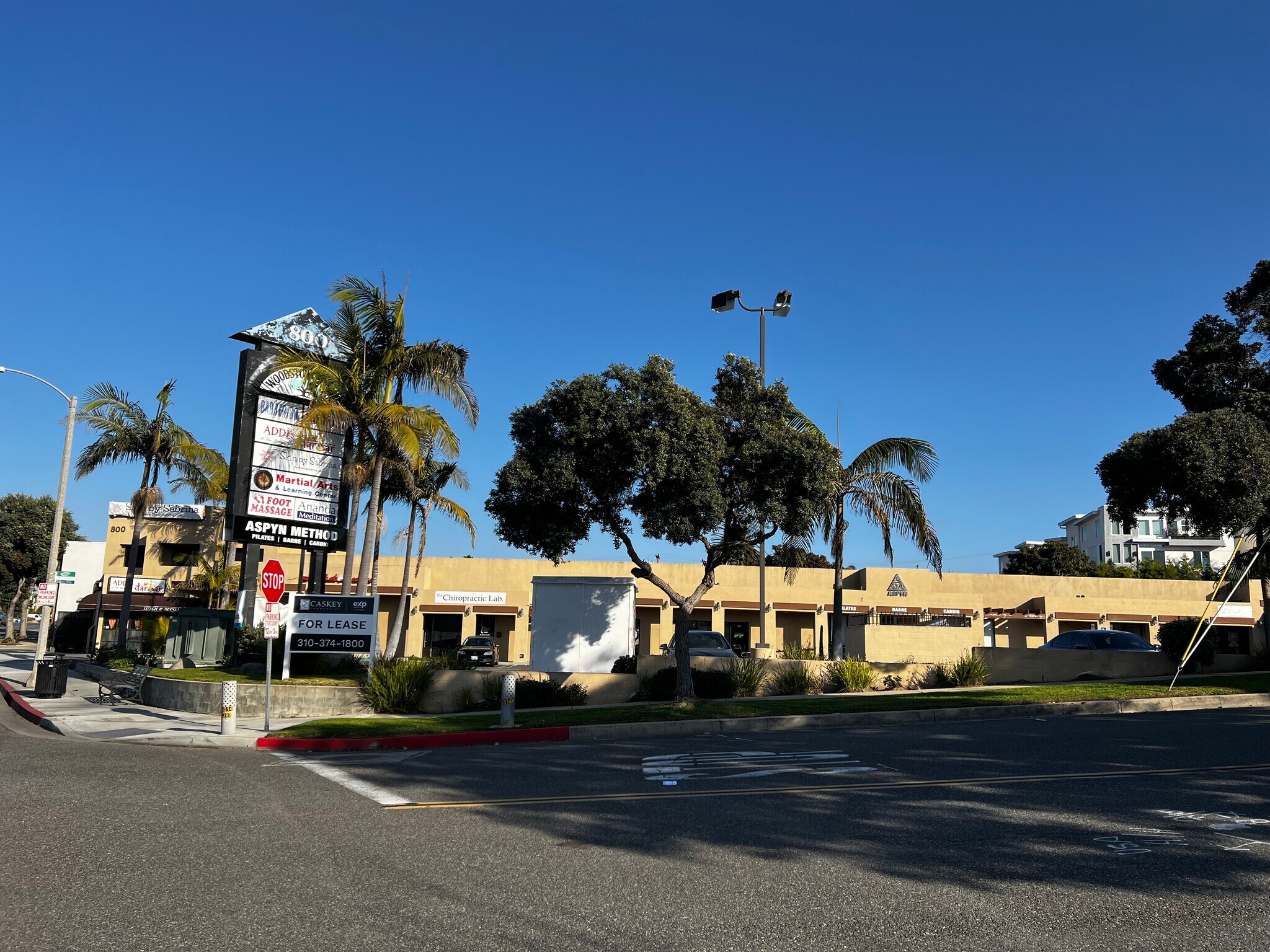 800 Torrance Blvd, Redondo Beach, CA à louer Photo du bâtiment- Image 1 de 8
