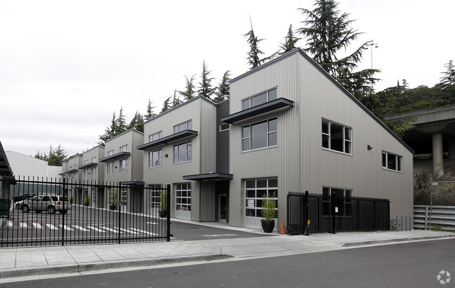 920 S Holgate St, Seattle, WA à vendre - Photo du bâtiment - Image 3 de 5