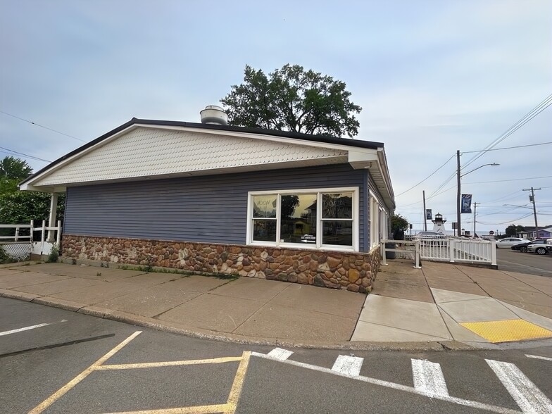 5885 Main, Olcott, NY for sale - Building Photo - Image 2 of 14