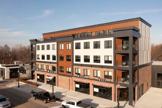 400 N Main St, Edwardsville, IL à louer Photo intérieure- Image 2 de 3