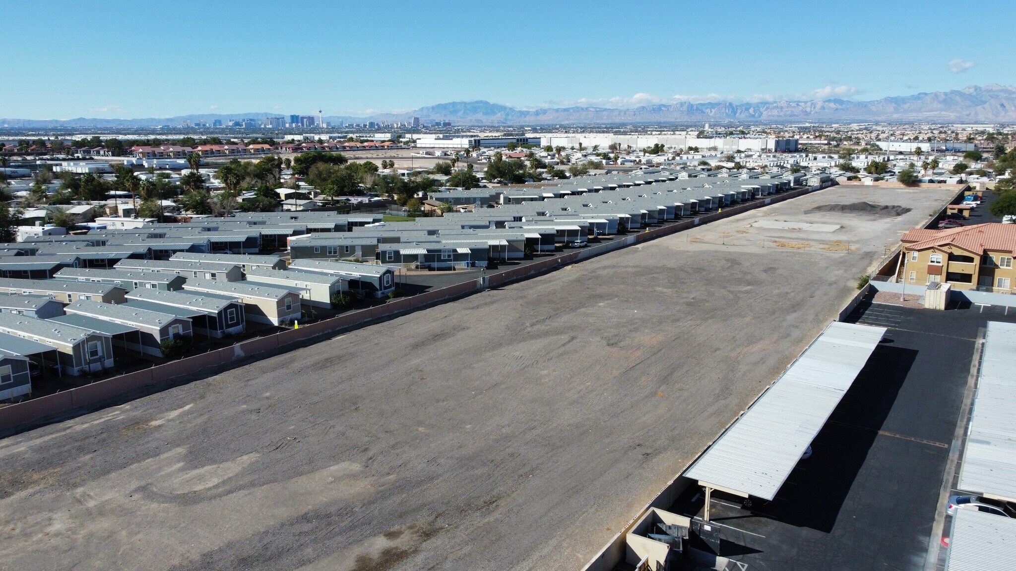 3829 N Nellis Blvd, Las Vegas, NV for sale Building Photo- Image 1 of 8