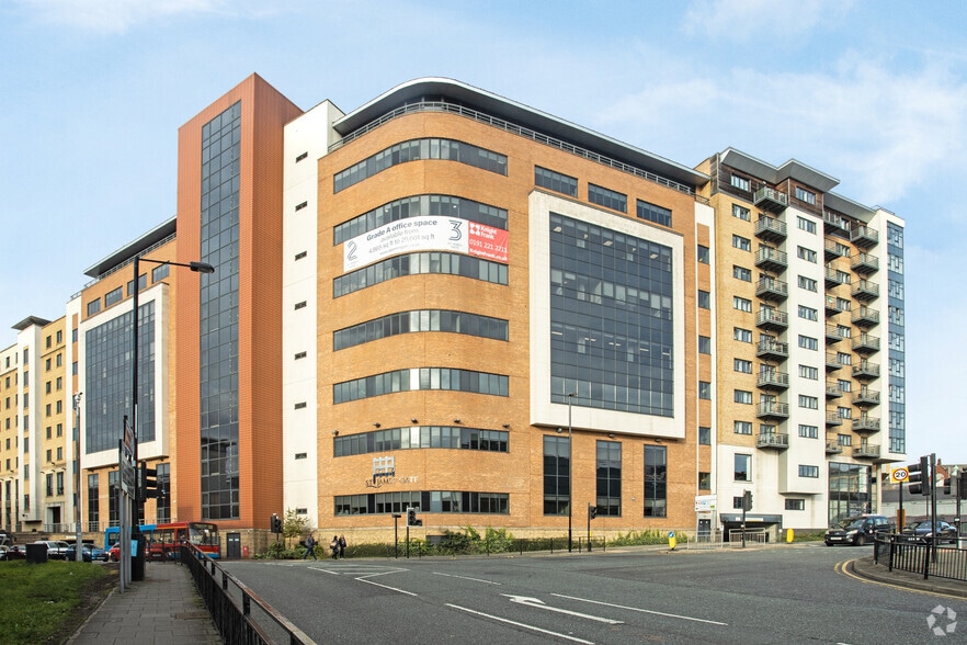 2-3 St. James Gate, Newcastle Upon Tyne for lease - Building Photo - Image 2 of 7