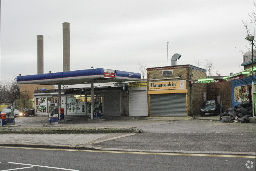 Brentfield Rd, London à vendre - Photo principale - Image 1 de 1