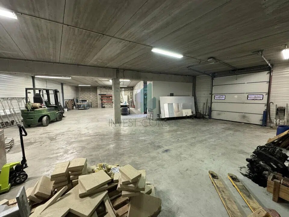 Flex in Stains for sale Building Photo- Image 1 of 7