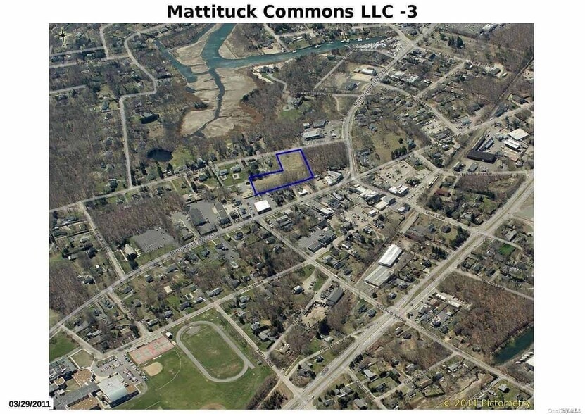385 New Suffolk Ave, Mattituck, NY for sale - Building Photo - Image 3 of 6
