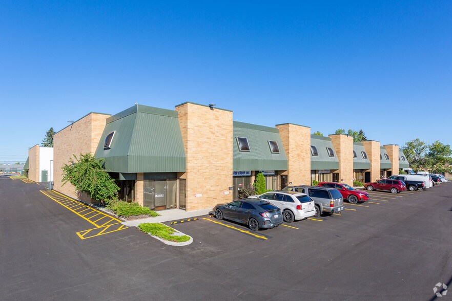 1919 27th Ave NE, Calgary, AB for sale - Primary Photo - Image 1 of 1