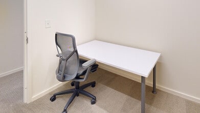 1425 Dexter Ave, Seattle, WA for lease Interior Photo- Image 2 of 7