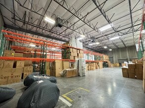 7061 W Arby Ave, Las Vegas, NV for lease Interior Photo- Image 1 of 8