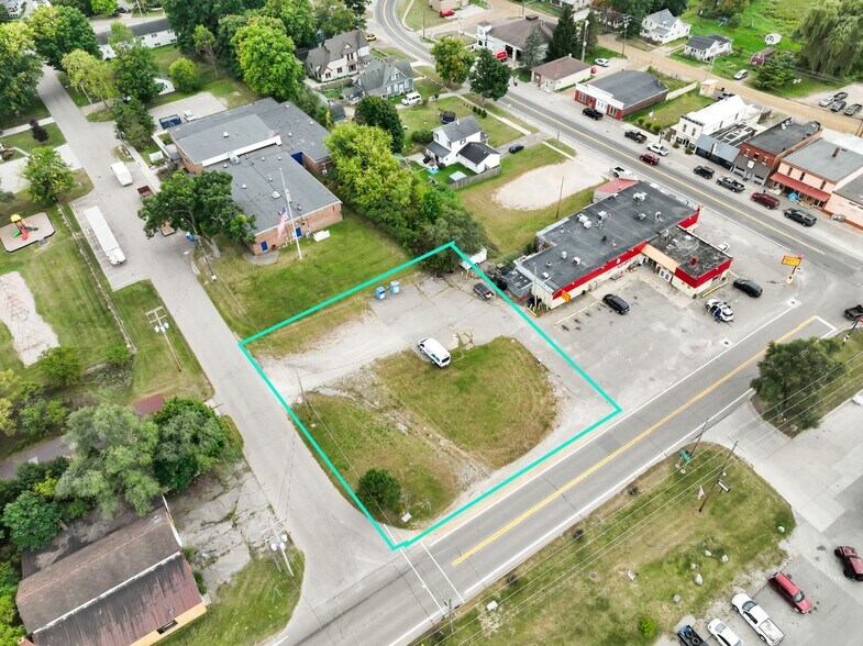 000 M-36, Gregory, MI à vendre - Photo du bâtiment - Image 2 de 7