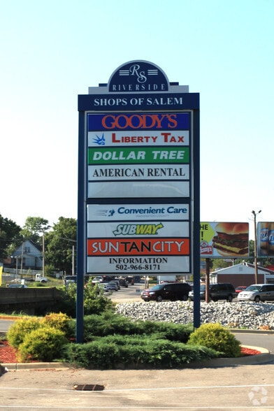 403 Main St, Salem, IN for lease - Building Photo - Image 3 of 4