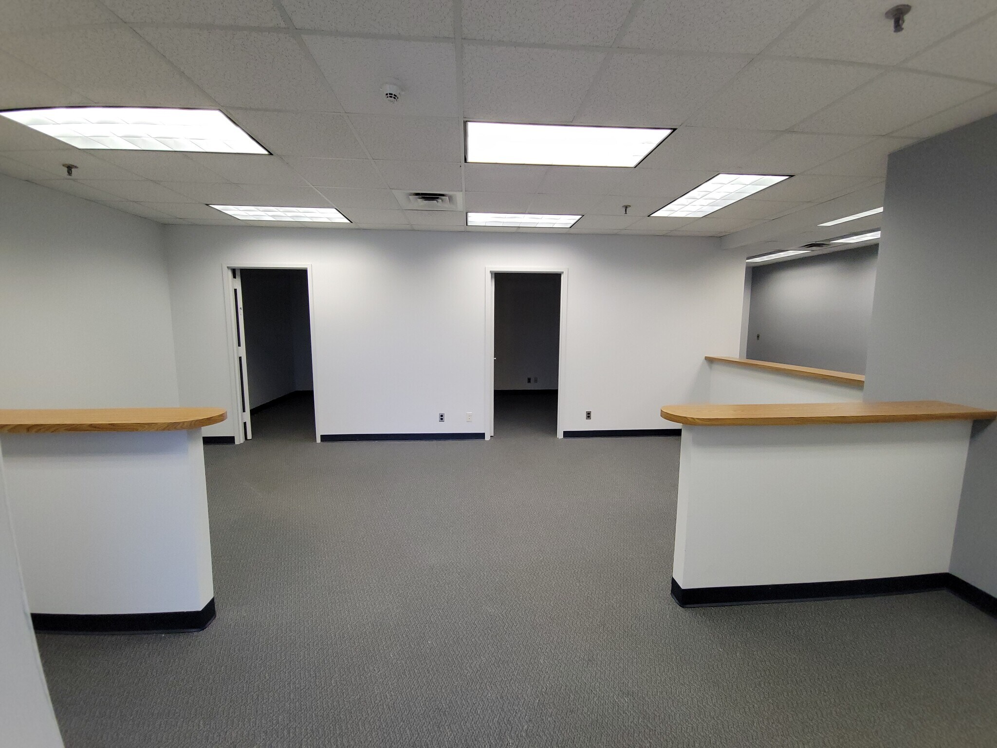 1 Blue Hill Plz, Pearl River, NY for lease Interior Photo- Image 1 of 3