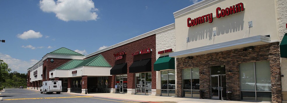 1015 Richmond Ave, Staunton, VA à louer - Photo du bâtiment - Image 3 de 3