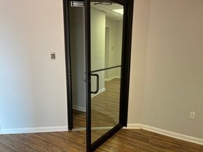 12995 S Cleveland Ave, Fort Myers, FL à louer Photo intérieure- Image 1 de 7