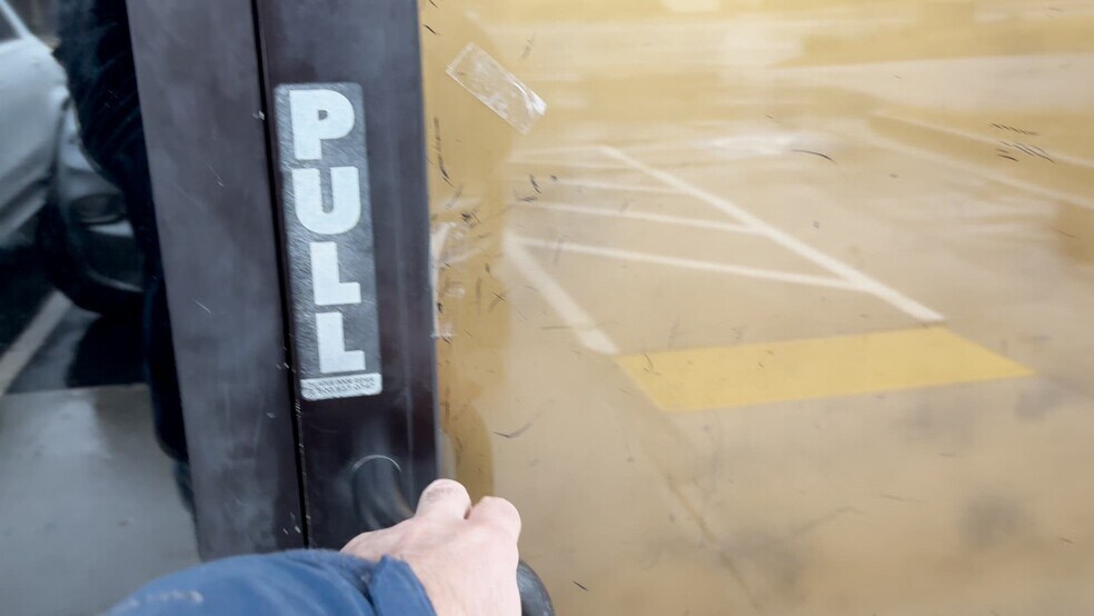 2600 Old Norcross Rd, Lawrenceville, GA à louer - Vidéo sur l’inscription commerciale - Image 2 de 19