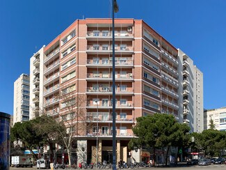 Plus de détails pour Calle de Guzmán el Bueno, 133, Madrid - Bureau à louer