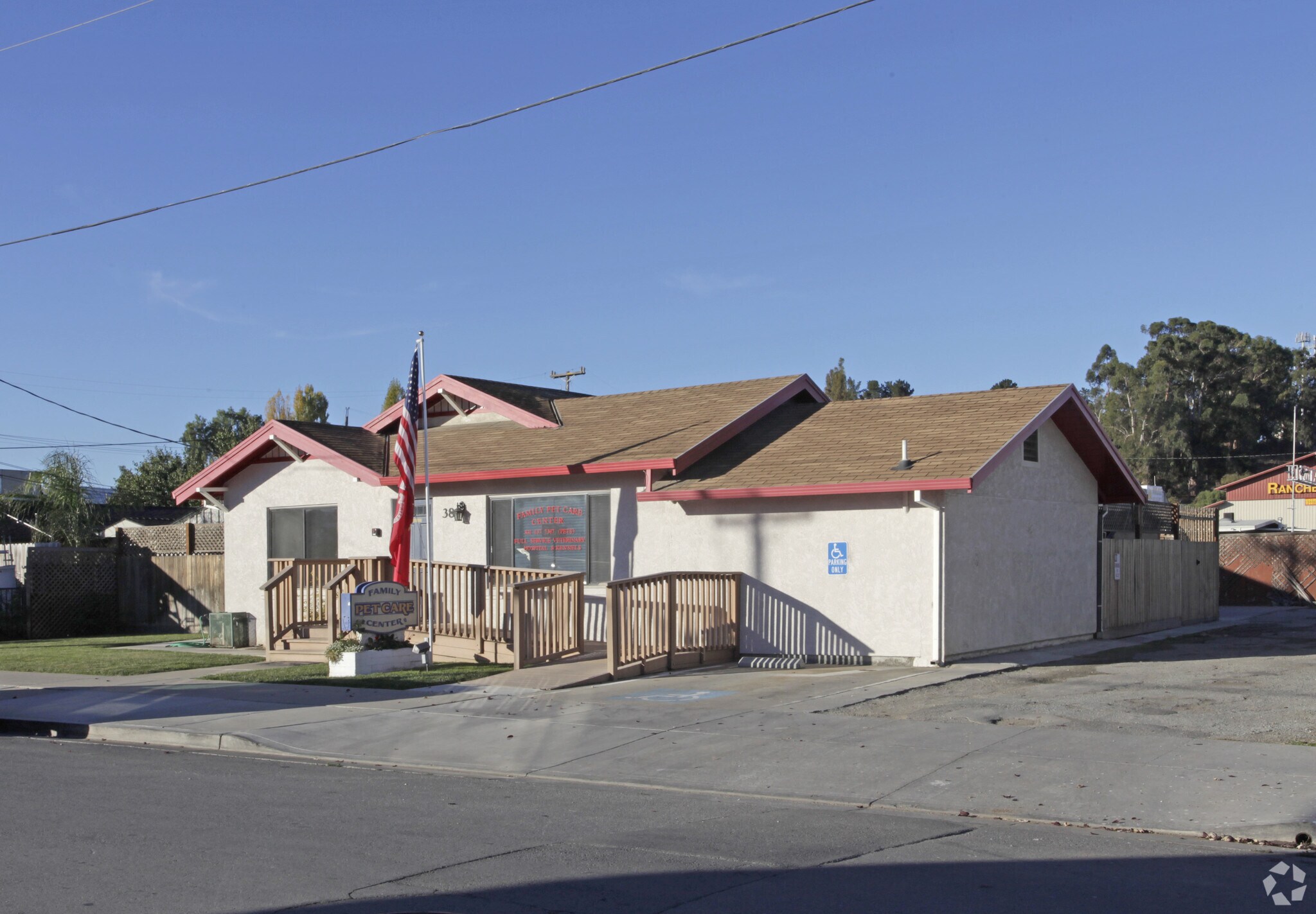 38 East St, Hollister, CA à vendre Photo principale- Image 1 de 14