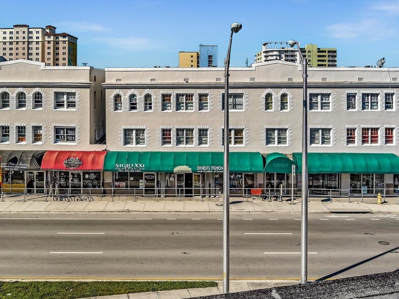 1201-1223 W Flagler St, Miami, FL for lease - Building Photo - Image 3 of 18