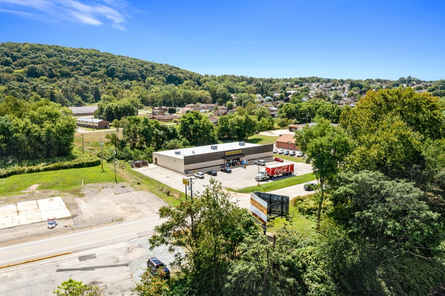 2016 River Rd, North Apollo, PA à vendre - Photo du bâtiment - Image 3 de 5