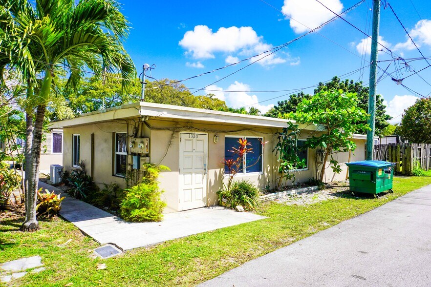 1314 S 20th Ave, Hollywood, FL à vendre - Photo du bâtiment - Image 3 de 8