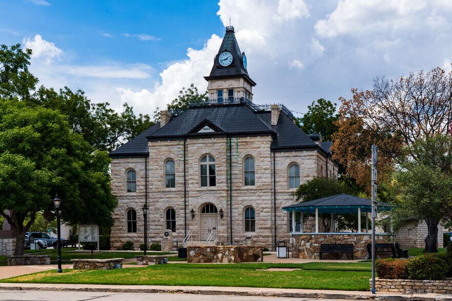 3605 E Highway 67, Rainbow, TX à vendre - Photo du bâtiment - Image 2 de 5