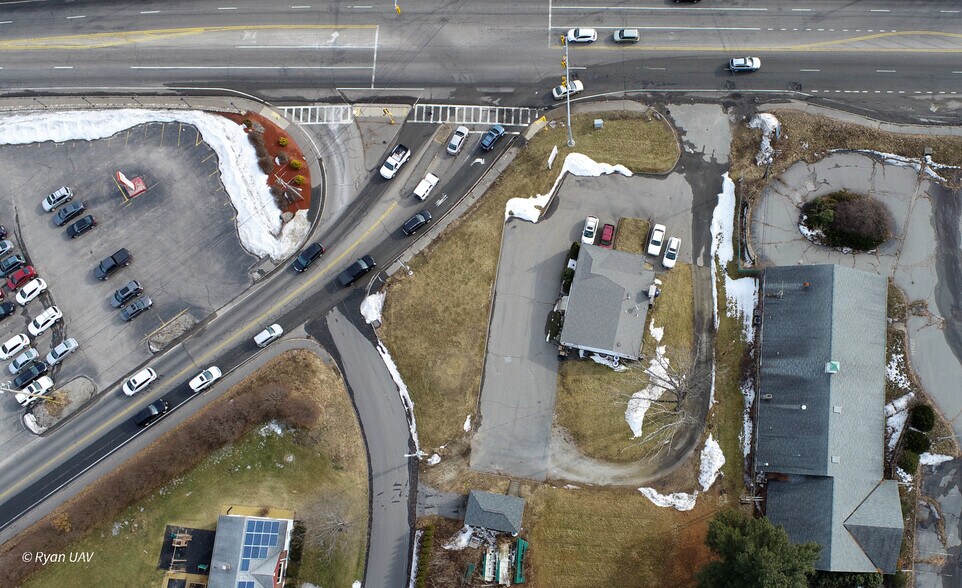 606 Southbridge St, Auburn, MA à vendre - Photo du bâtiment - Image 2 de 20