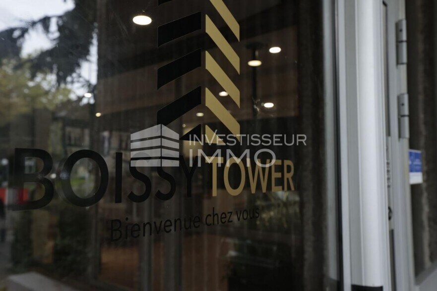 Bureau dans Bonneuil Sur Marne à louer - Photo du bâtiment - Image 2 de 5