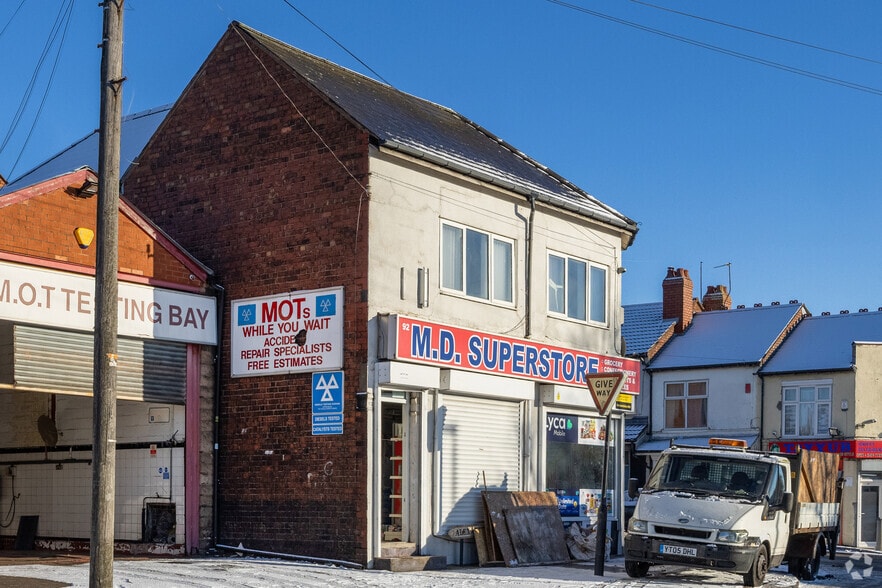 92 Queens Head Rd, Birmingham à vendre - Photo du bâtiment - Image 2 de 2