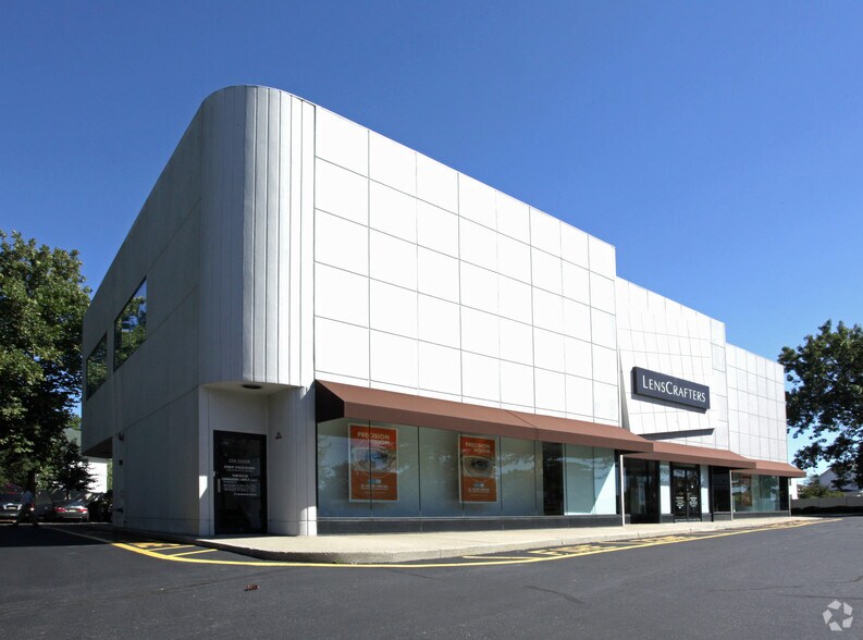 434 Route 18, East Brunswick, NJ à louer - Photo du bâtiment - Image 2 de 11