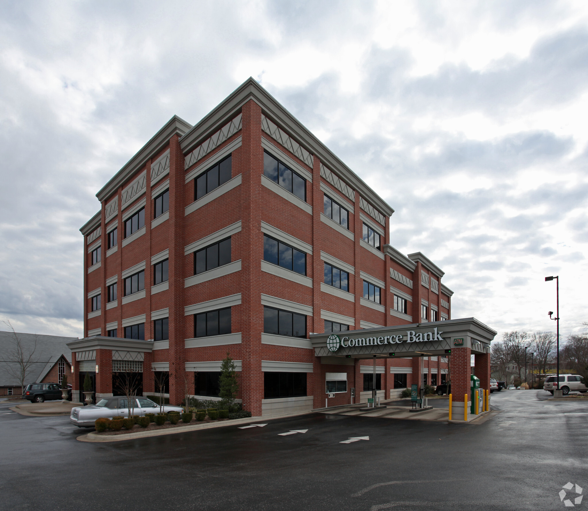 500 W Main St, Branson, MO for lease Building Photo- Image 1 of 16