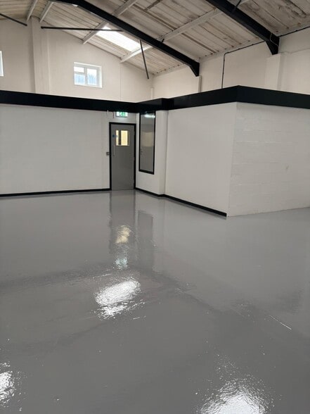 The Parade, Ferndale for lease - Building Photo - Image 3 of 6